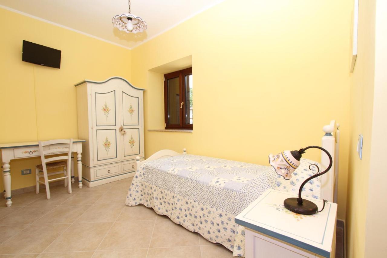 Azienda Agrituristica La Tenuta Del Falco Piedimonte San Germano Екстер'єр фото