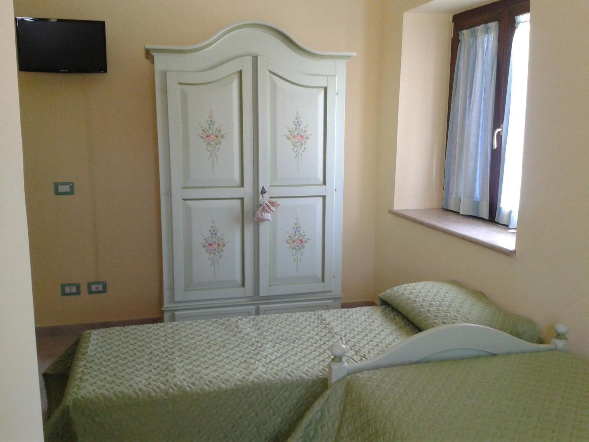 Azienda Agrituristica La Tenuta Del Falco Piedimonte San Germano Номер фото
